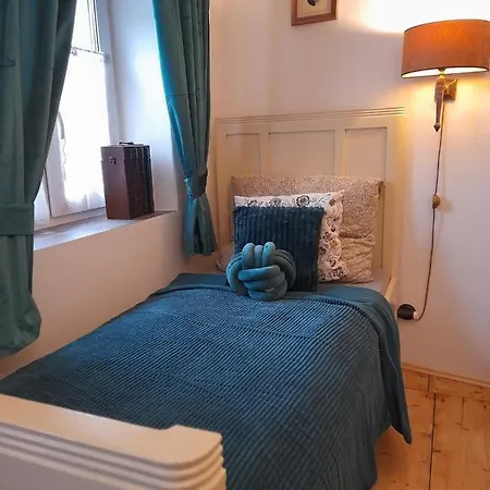 Apartment Zlata Leta - Apartmanovy Dum *